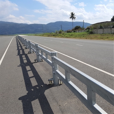 2018 New Design Metal Crash Barrier Movable Folding Metal Barrier 003 Traffic Safety Barrier Crash Barriers